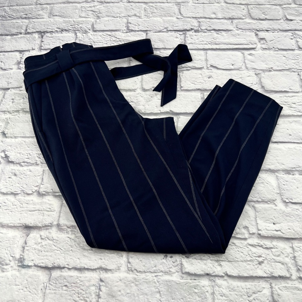 Express Factory Womens 6 Dark Blue Pinstripe Tapered Belted Dress Pants KS-25